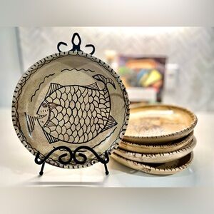 Tanah Folk Tan Fish Design Plates